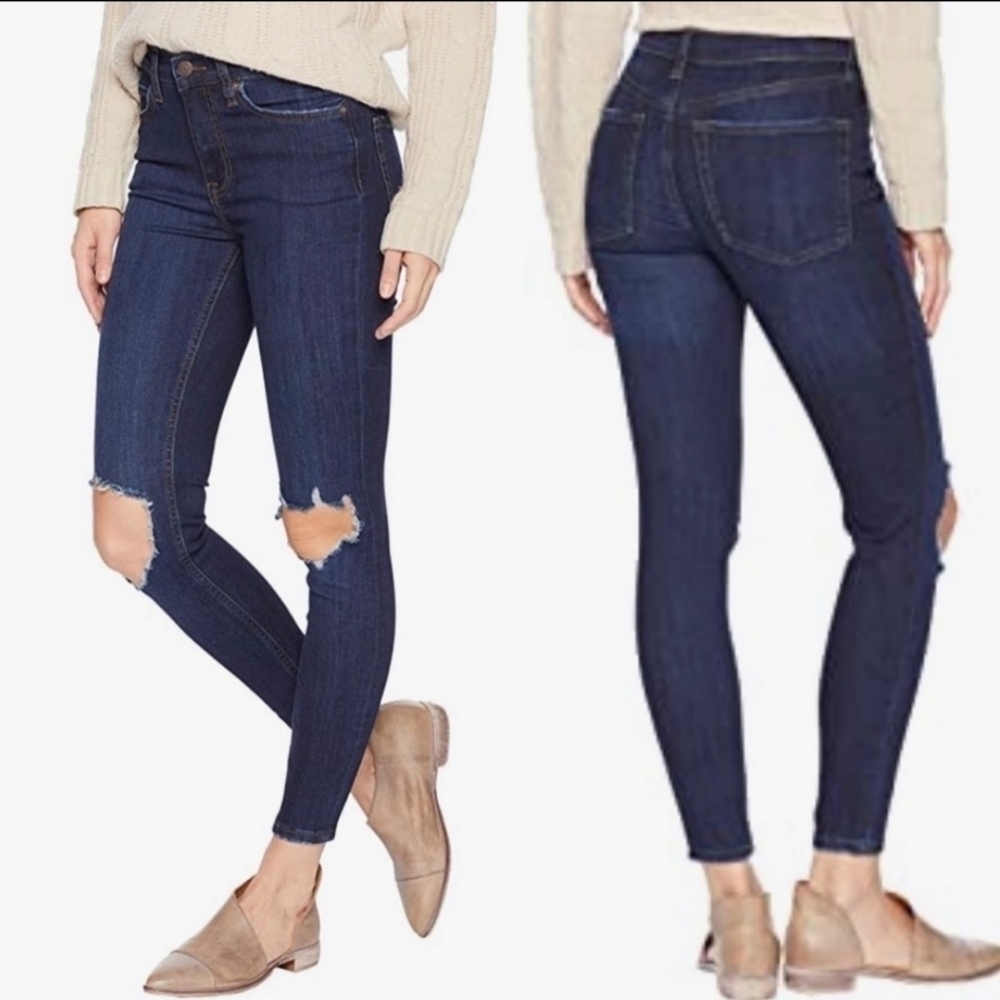 NWT Free People Distressed Skinny‎ Jeans 24